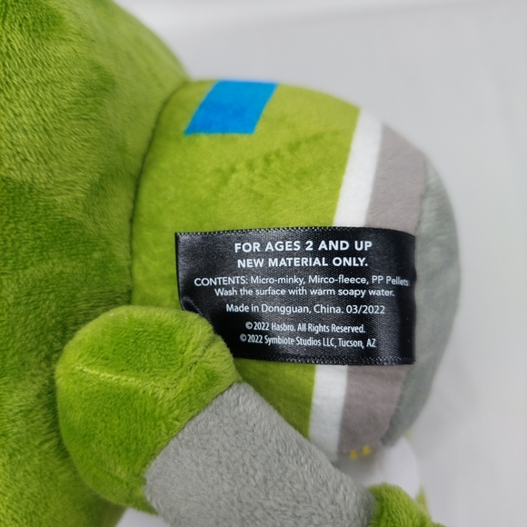 Hasbro Transformers Green Autobot Hound 12" Plush 2022 - Picture 8 of 8